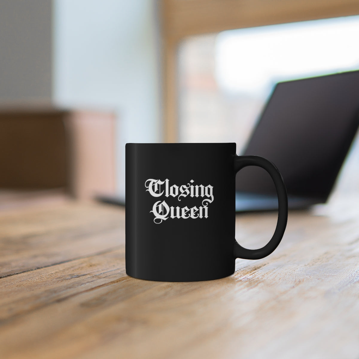 Closing Queen Classic 11oz Black Mug